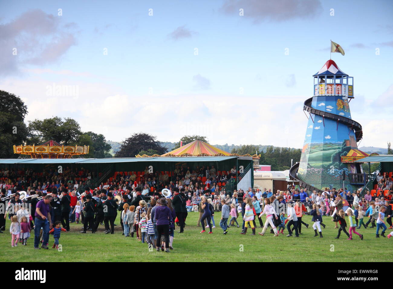 Il Grand ring vicino la tradizionale fiera a Chatsworth Country Fair in te il Peak District DERBYSHIRE REGNO UNITO GB Foto Stock