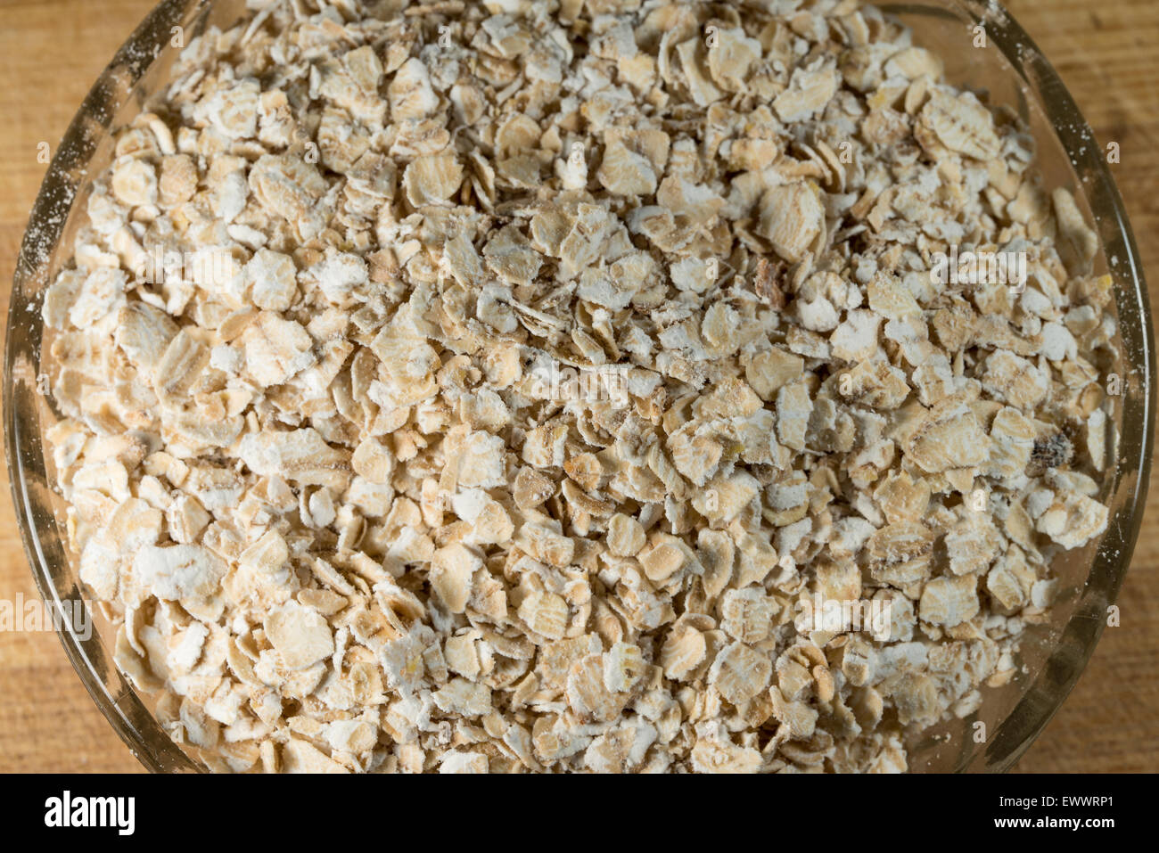 Oat Flake in una ciotola di vetro Foto Stock