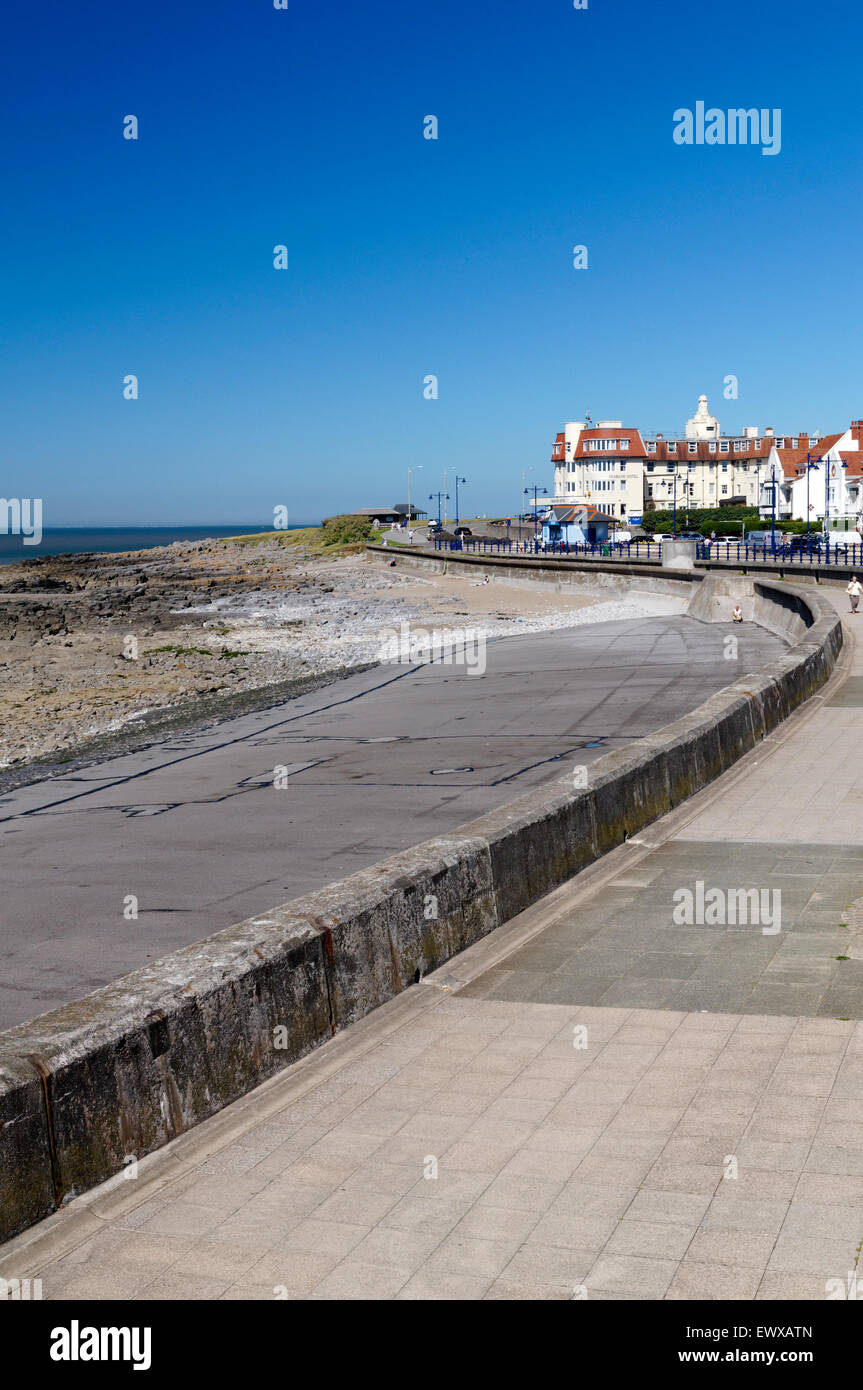 Lungomare spiaggia o asfalto Beach, Porthcawl, Wales, Regno Unito. Foto Stock