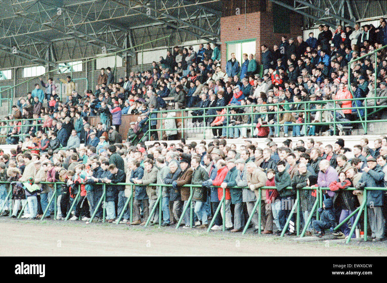 Billingham Synthonia 1-2 Woking, FA Trofeo, quarti di finale replay, Central Avenue Stadium, Billingham, 30 marzo 1994. Woking ha vinto 3-2 sull'aggregato. Foto Stock