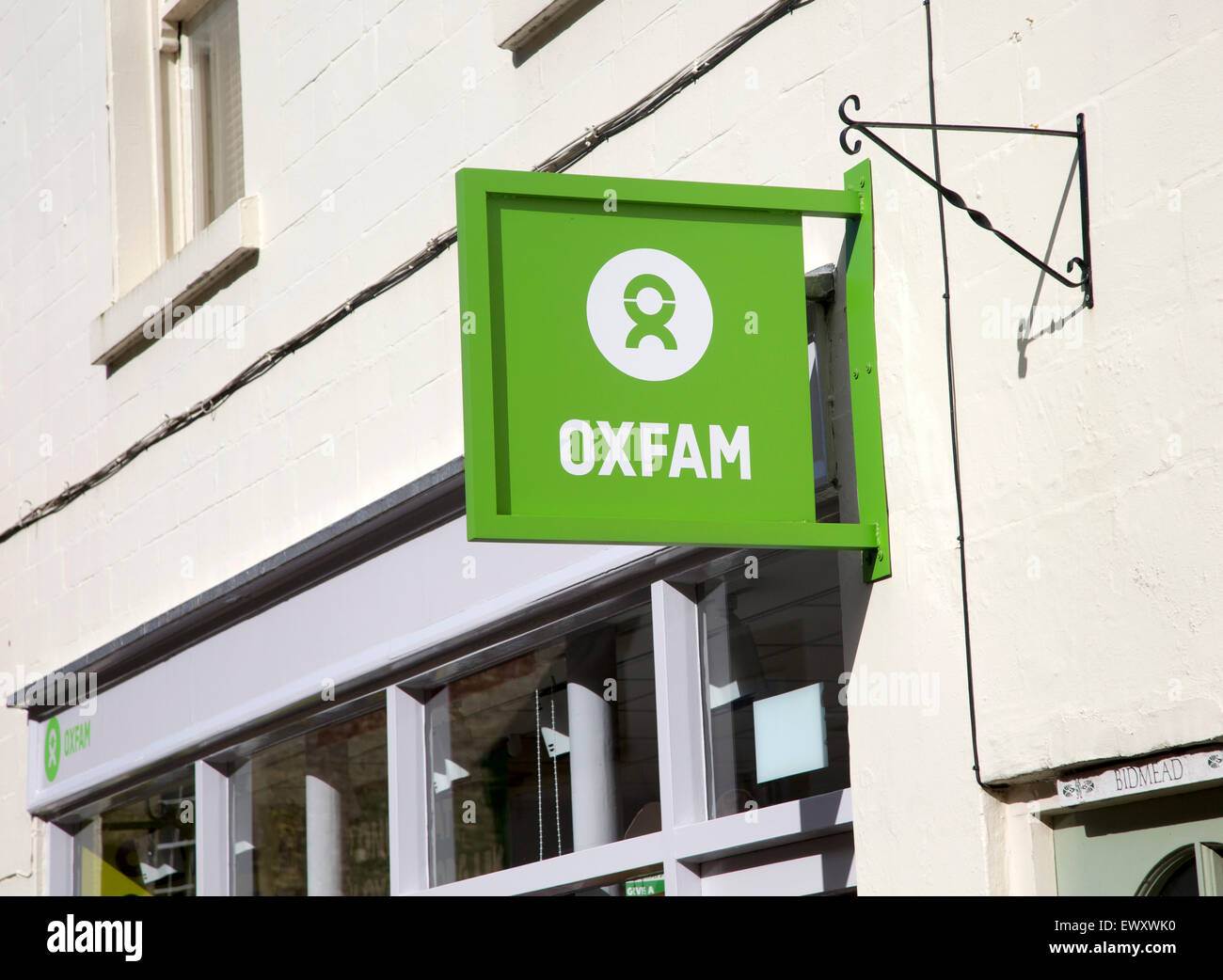 Oxfam carità insegna, Corsham, Wiltshire, Inghilterra, Regno Unito Foto Stock