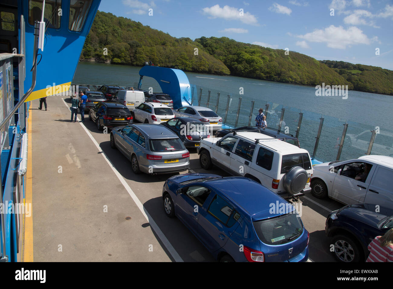 Re Harry Ferry Ponte Catena veicolare traversata in traghetto del Fiume Fal, Cornwall, Regno Unito Foto Stock