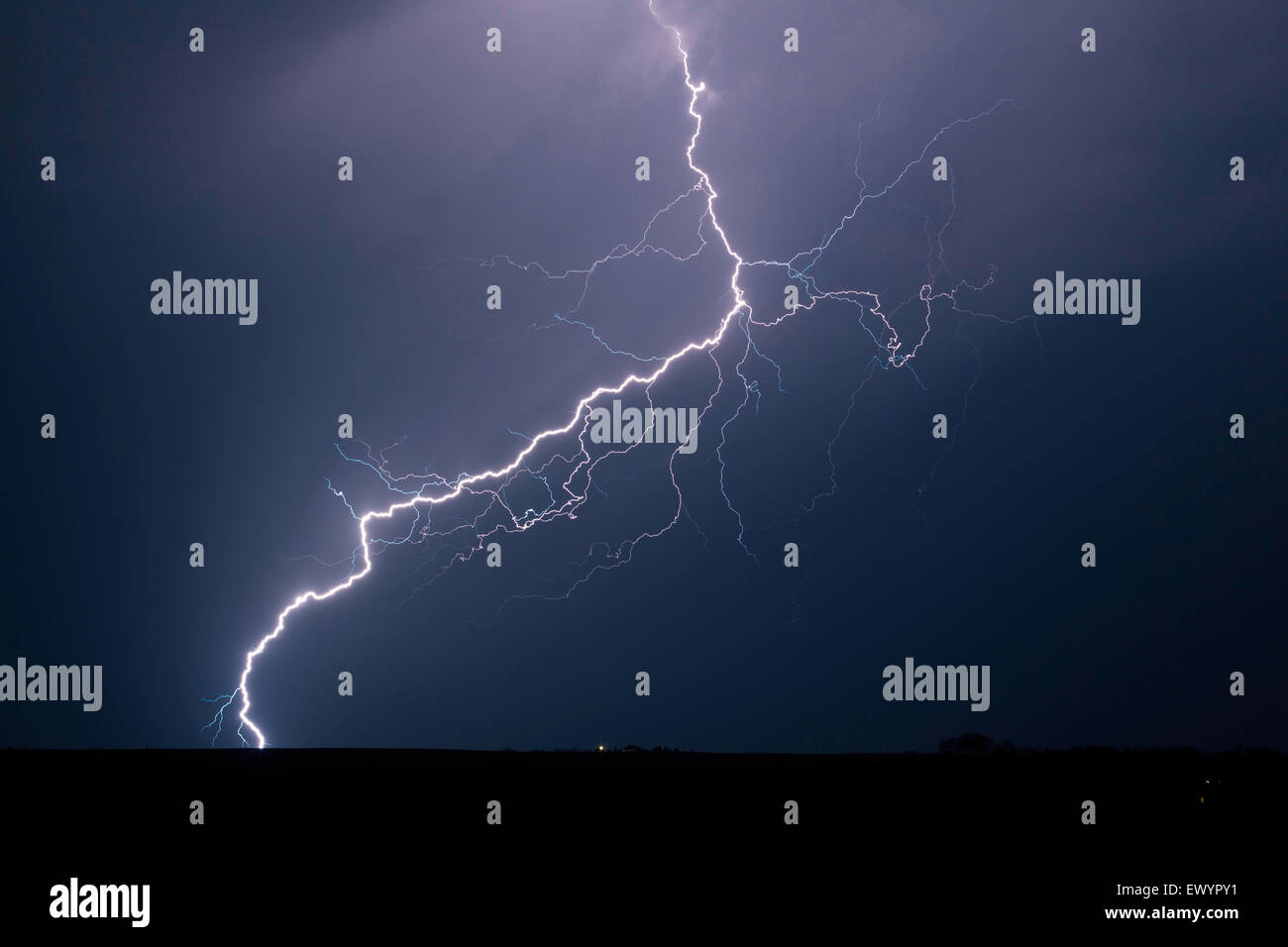 Bullone di lampo. Foto Stock