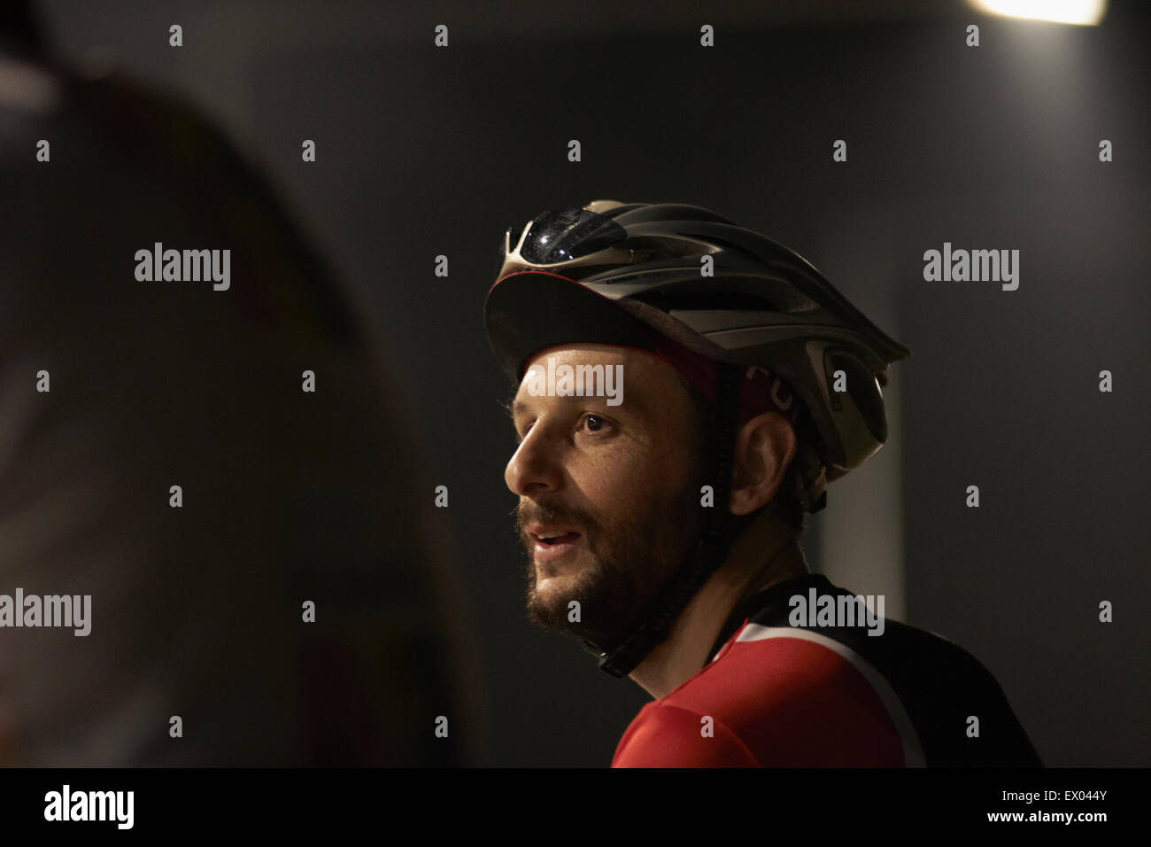 Ritratto del ciclista maschio Foto Stock