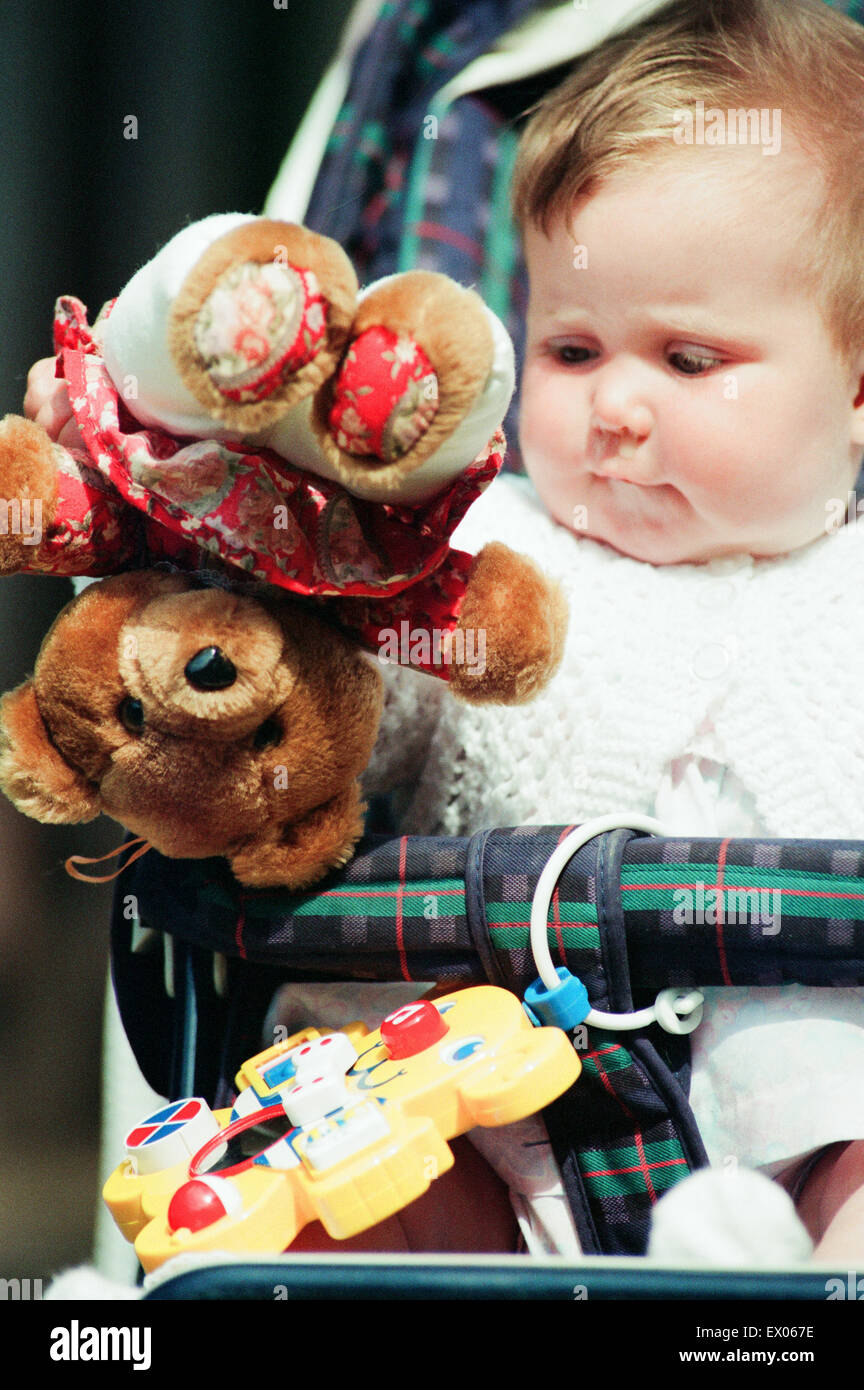 Teddy Bear Picnic a valle dei giardini, Saltburn, 15 giugno 1994. Foto Stock
