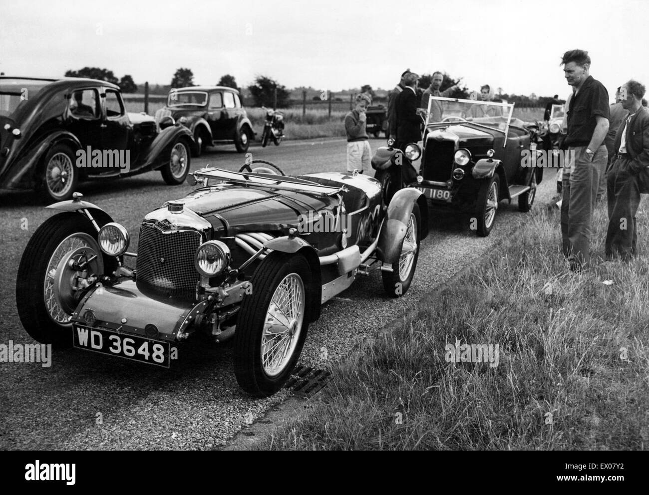 G McArdle's 1929 Riley Brooklands 9hp Sport automobile presso la Riley registrati Rally. Questo veicolo ha anche vinto il Concours d'eleganza. 8 luglio 1957. Foto Stock