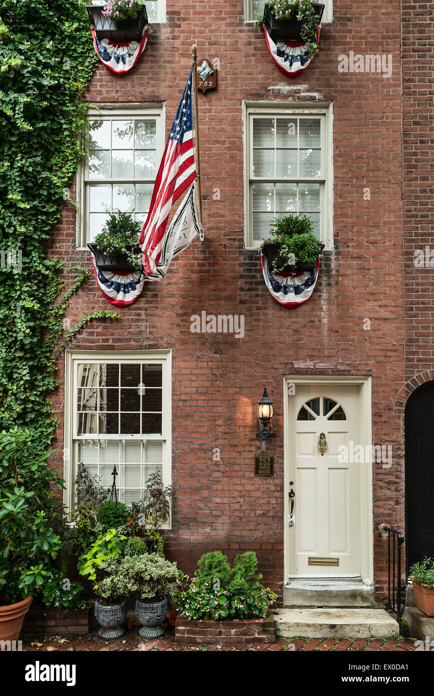 Townhouse, mela cotogna Street, Città Vecchia, Philadelphia, Pennsylvania, STATI UNITI D'AMERICA Foto Stock