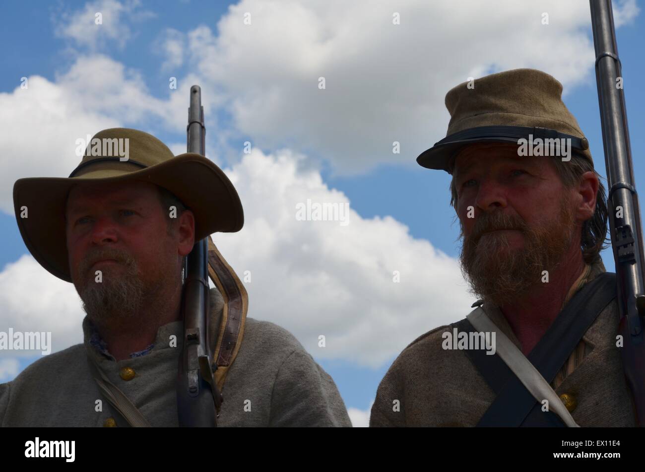 La guerra civile rievocazione sud confederato due soldato Gettysburg Foto Stock