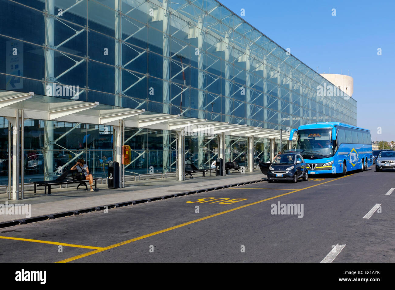 Catania airport immagini e fotografie stock ad alta risoluzione - Alamy