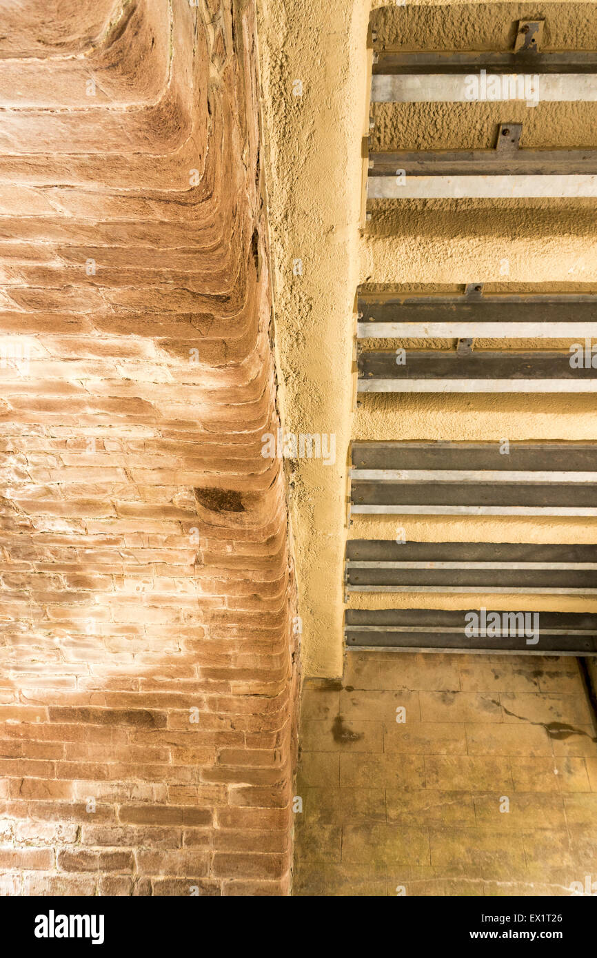 Ponte che attraversa il fiume Teme Tenbury Wells. Foto Stock