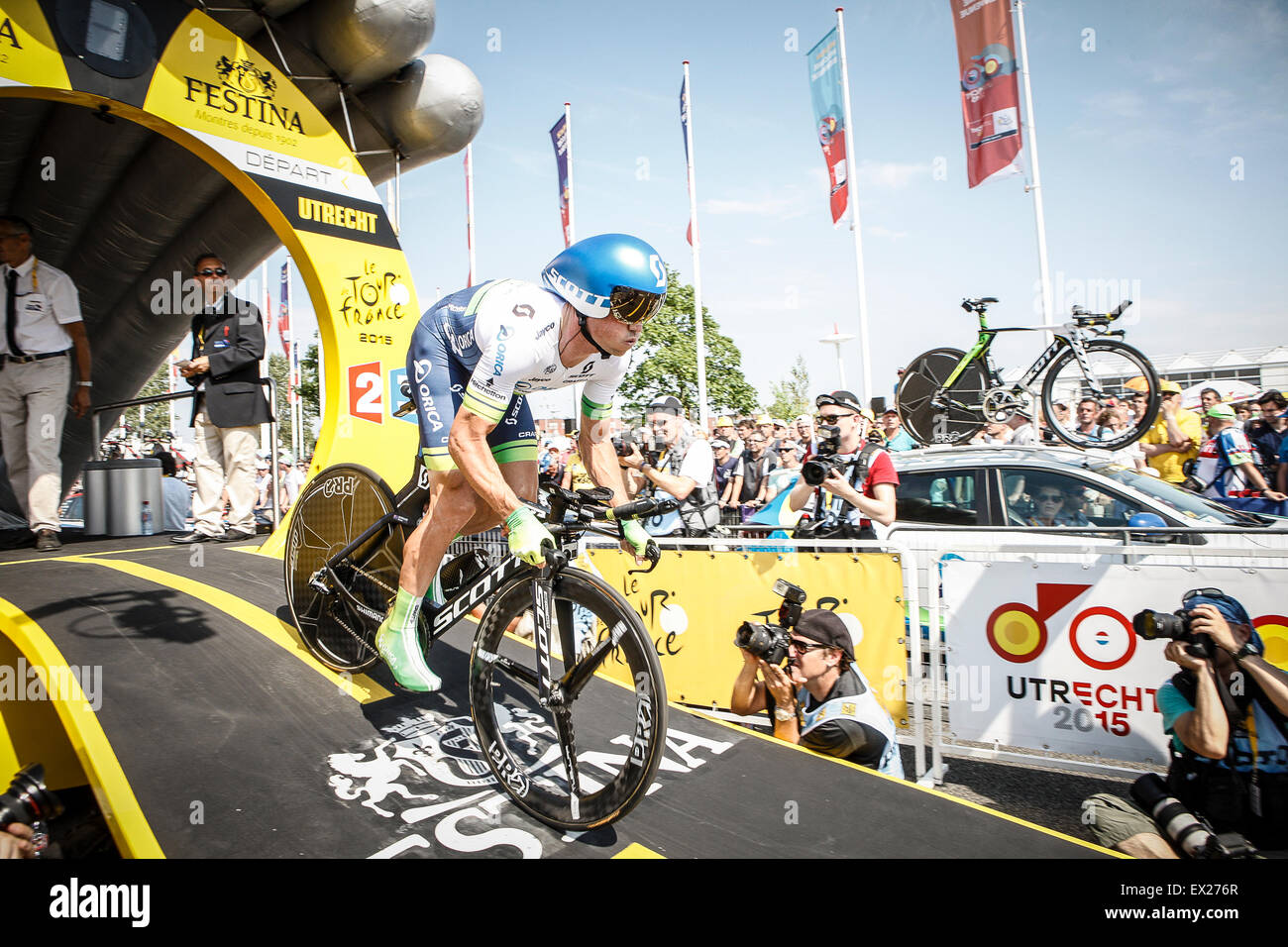 Utrecht, Paesi Bassi. 4 Luglio, 2015. Tour de France Time Trial Stage, Simon GERRANS, Team Orica bordo verde Credito: Jan de Wild/Alamy Live News Foto Stock