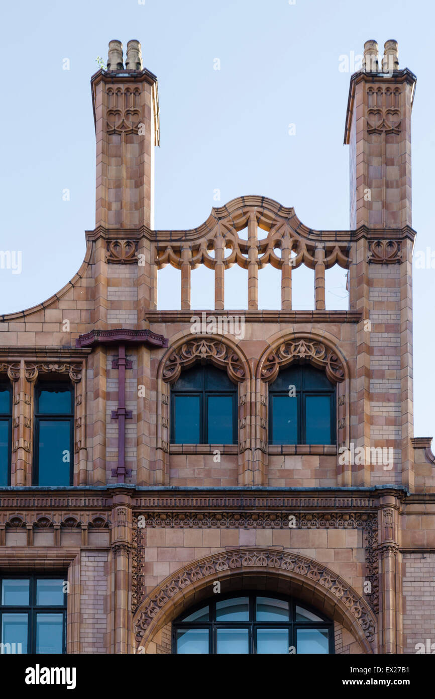 Dettaglio del Princes edifici, Manchester, un incredibile Edwardian Art Nouveau magazzino edificio del 1903 con la facciata in cotto. Foto Stock