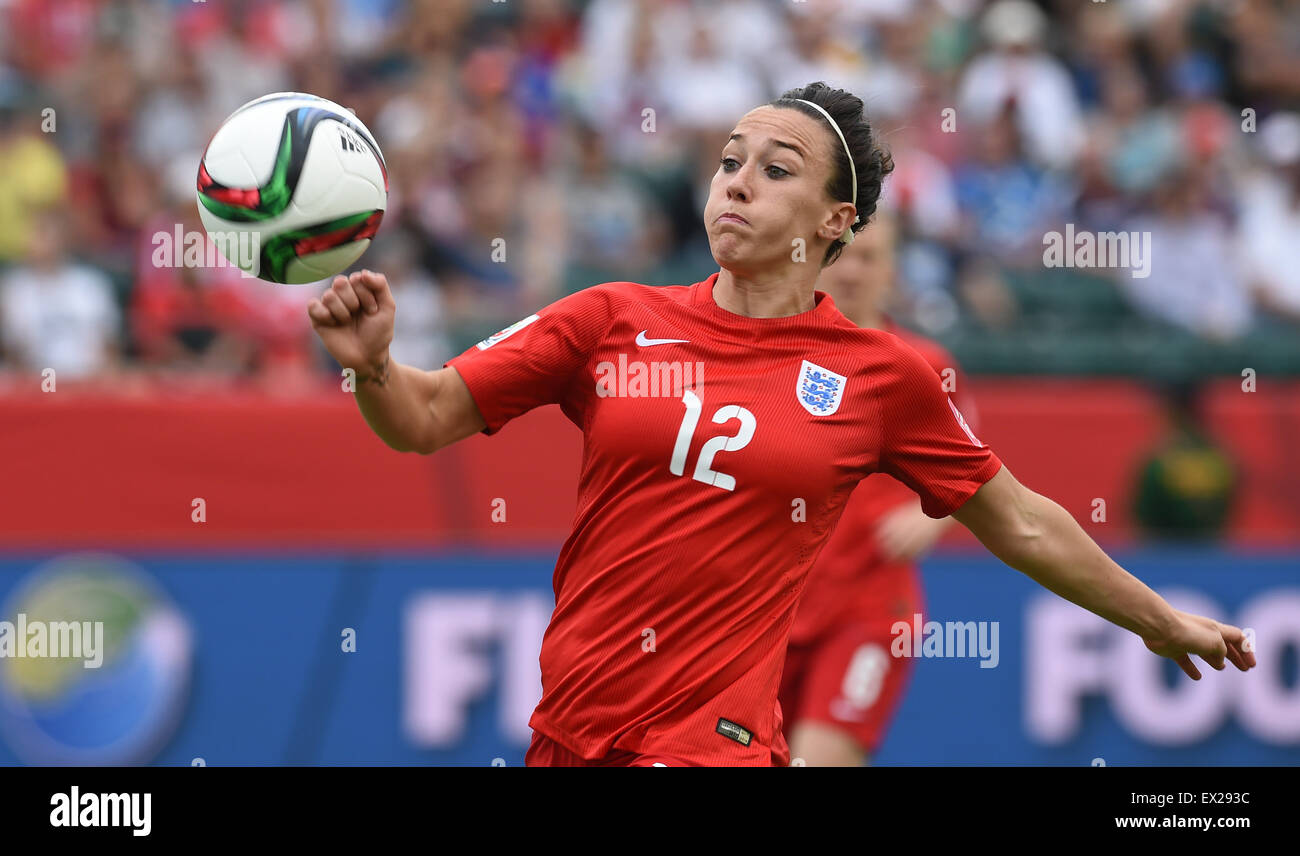 Edmonton, Canada. 04 Luglio, 2015. La Englan Lucy in bronzo in azione durante il FIFA Coppa del Mondo Donne 2015 terzo posto partita di calcio tra Inghilterra e Germania al Commonwealth Stadium di Edmonton, Canada, 04 luglio 2015. Foto: Carmen Jaspersen/dpa/Alamy Live News Foto Stock