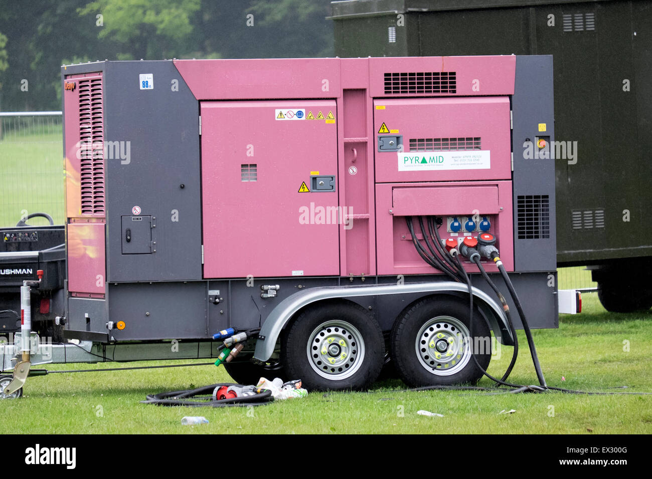 Alimentazione temporanea di energia elettrica di emergenza del generatore Foto Stock