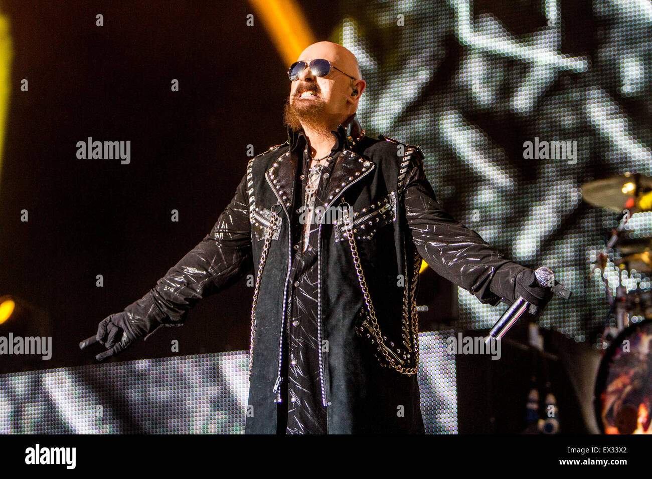 Judas Priest suona dal vivo in Milano, Italia Foto Stock