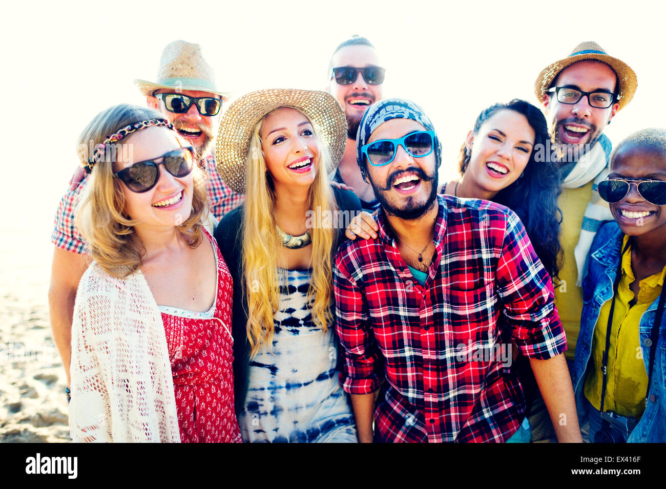 Il legame di amicizia Relax Estate spiaggia felicità Concept Foto Stock
