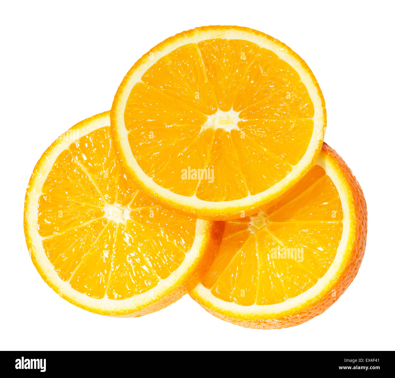 Fettine di arancia isolato su uno sfondo bianco. Foto Stock