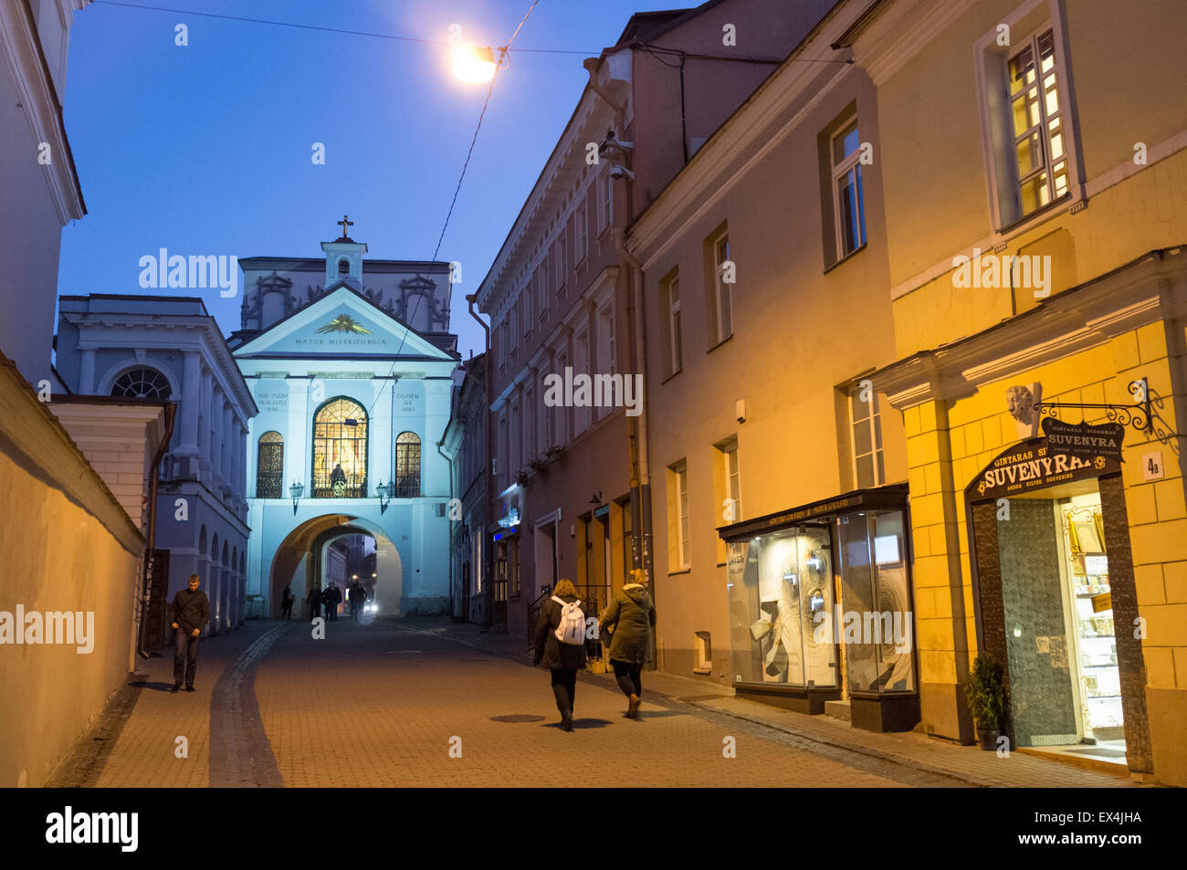 La Madonna della Porta dell Aurora un oggetto di venerazione per entrambi romano cattolici e ortodossi in Vilnius, Lituania Foto Stock