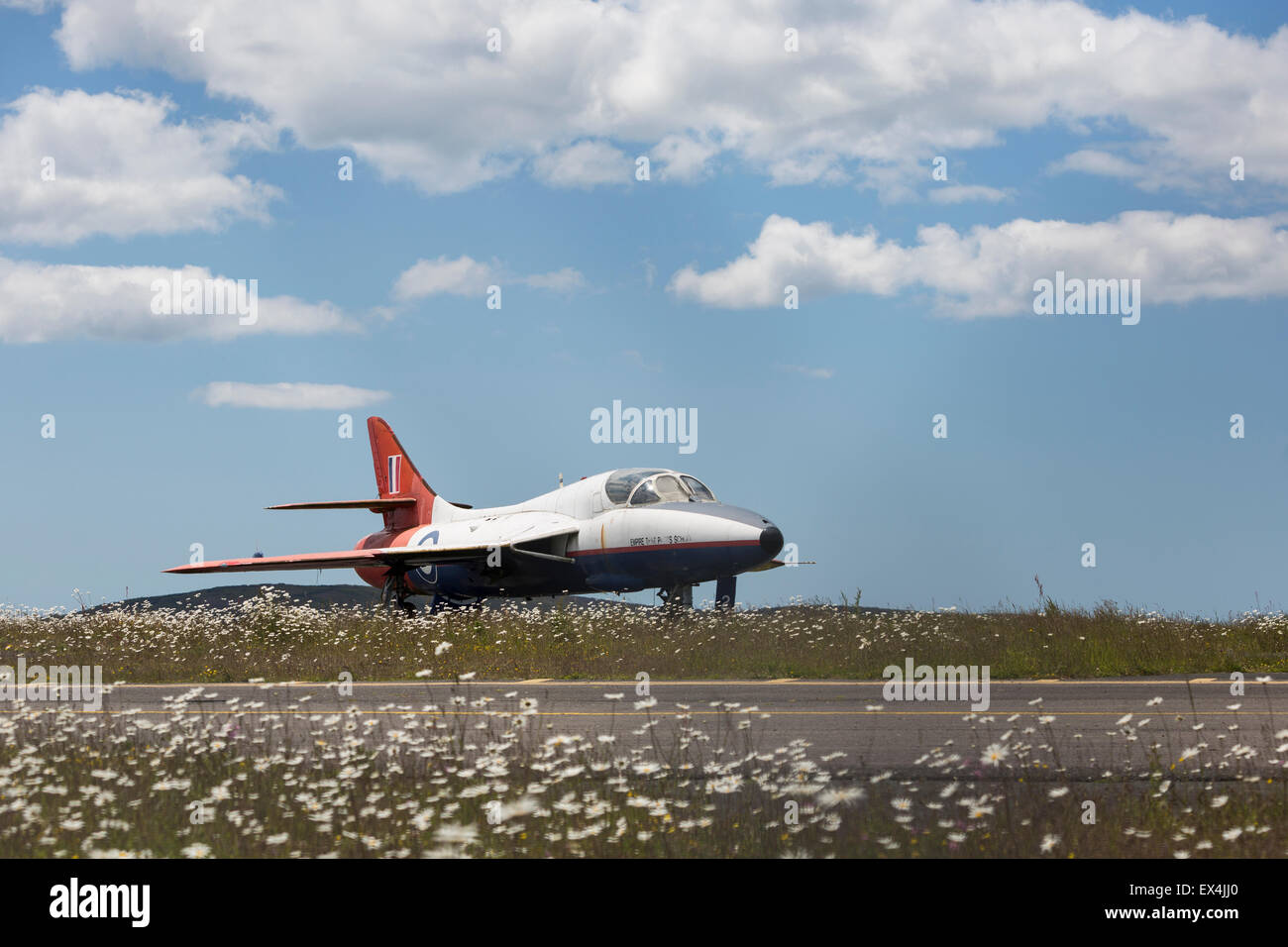 Hawker Hunter, numero di serie XL612, a Swansea Airport. In primo luogo hanno volato 1958. Foto Stock