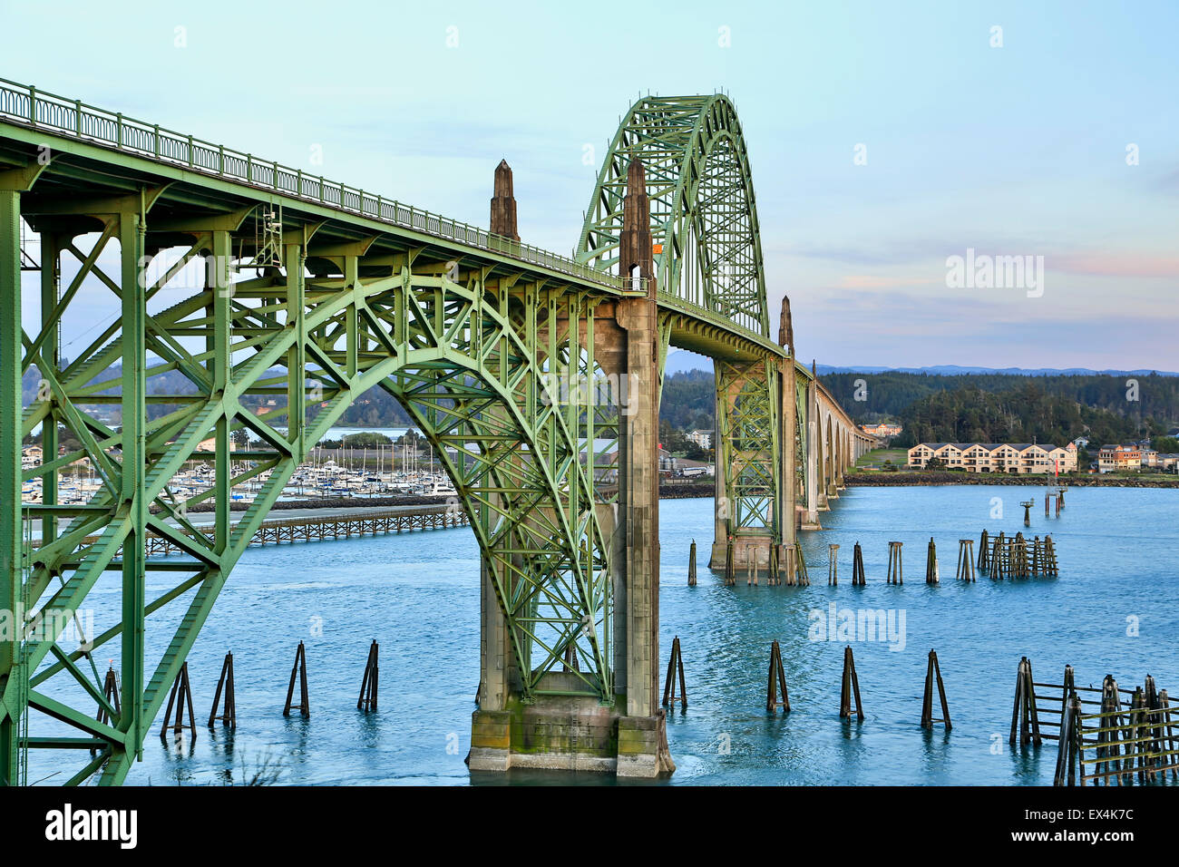 Yaquina Bay Bridge, Newport, Oregon, Stati Uniti d'America Foto Stock