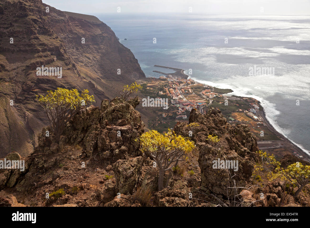 Alberghi e il porto di La Valle Valle Gran Rey, La Gomera, isole Canarie, Spagna, Europa Foto Stock