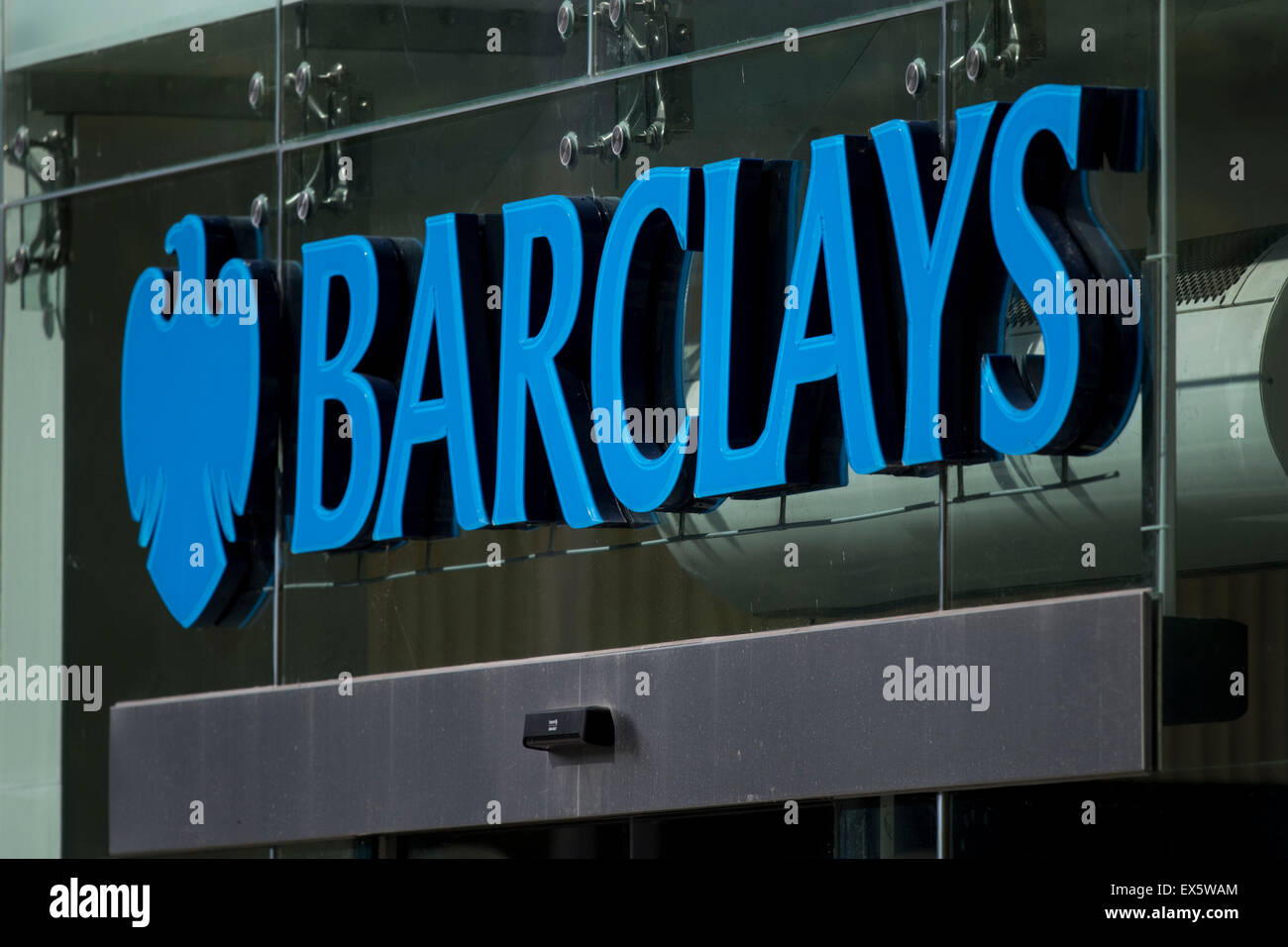 Barclays Bank sign logo. Foto Stock