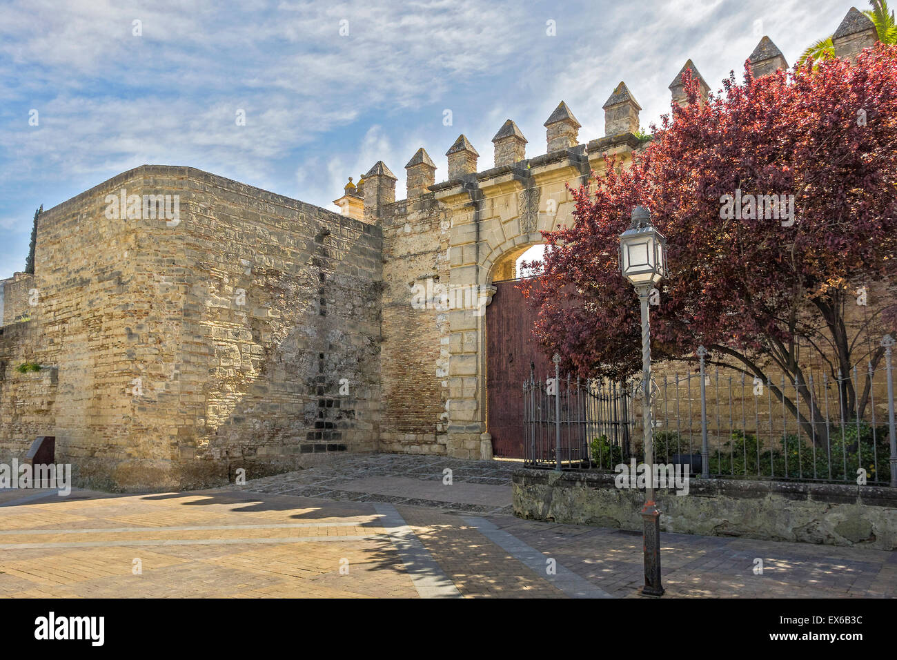 Ingresso al Alcazar di Jerez de la Frontera Andalusia Spagna Foto Stock