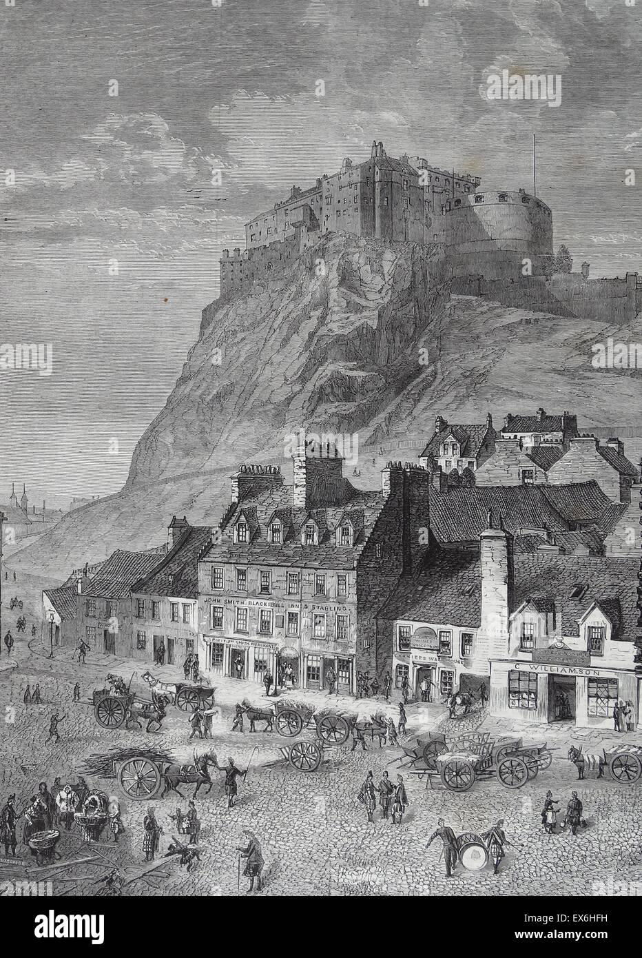 Incisione raffigurante il castello di Edimburgo, dal Corn Exchange a Grassmarket. Datata 1860 Foto Stock
