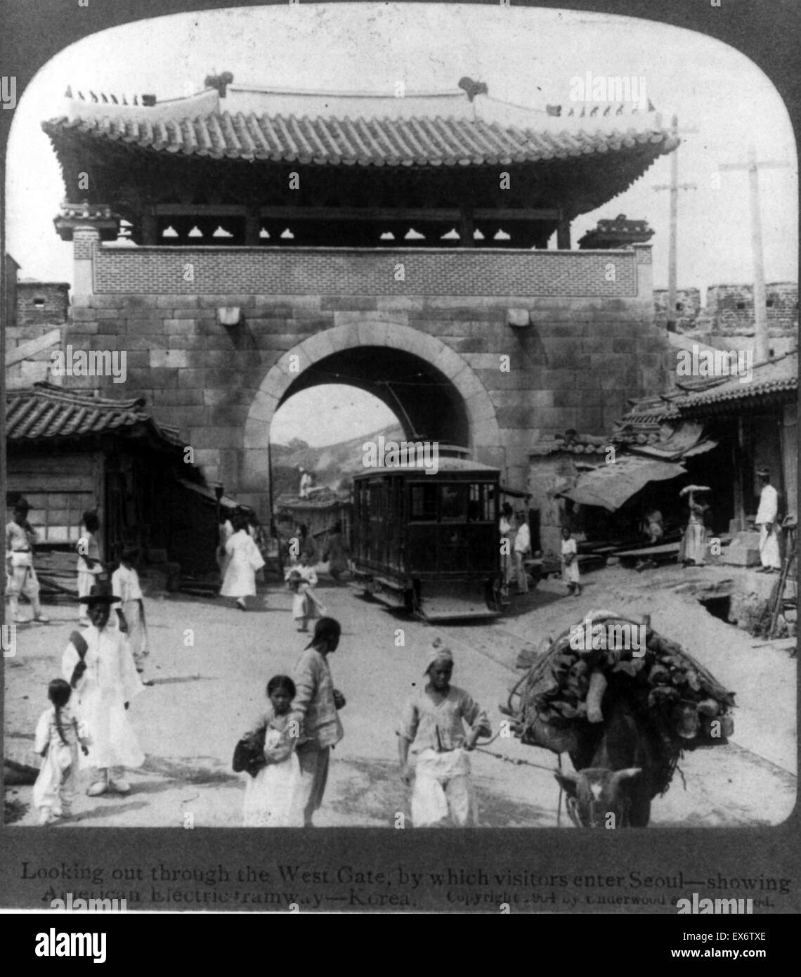 La vecchia porta occidentale della città di Seul in Corea 1900 Foto Stock