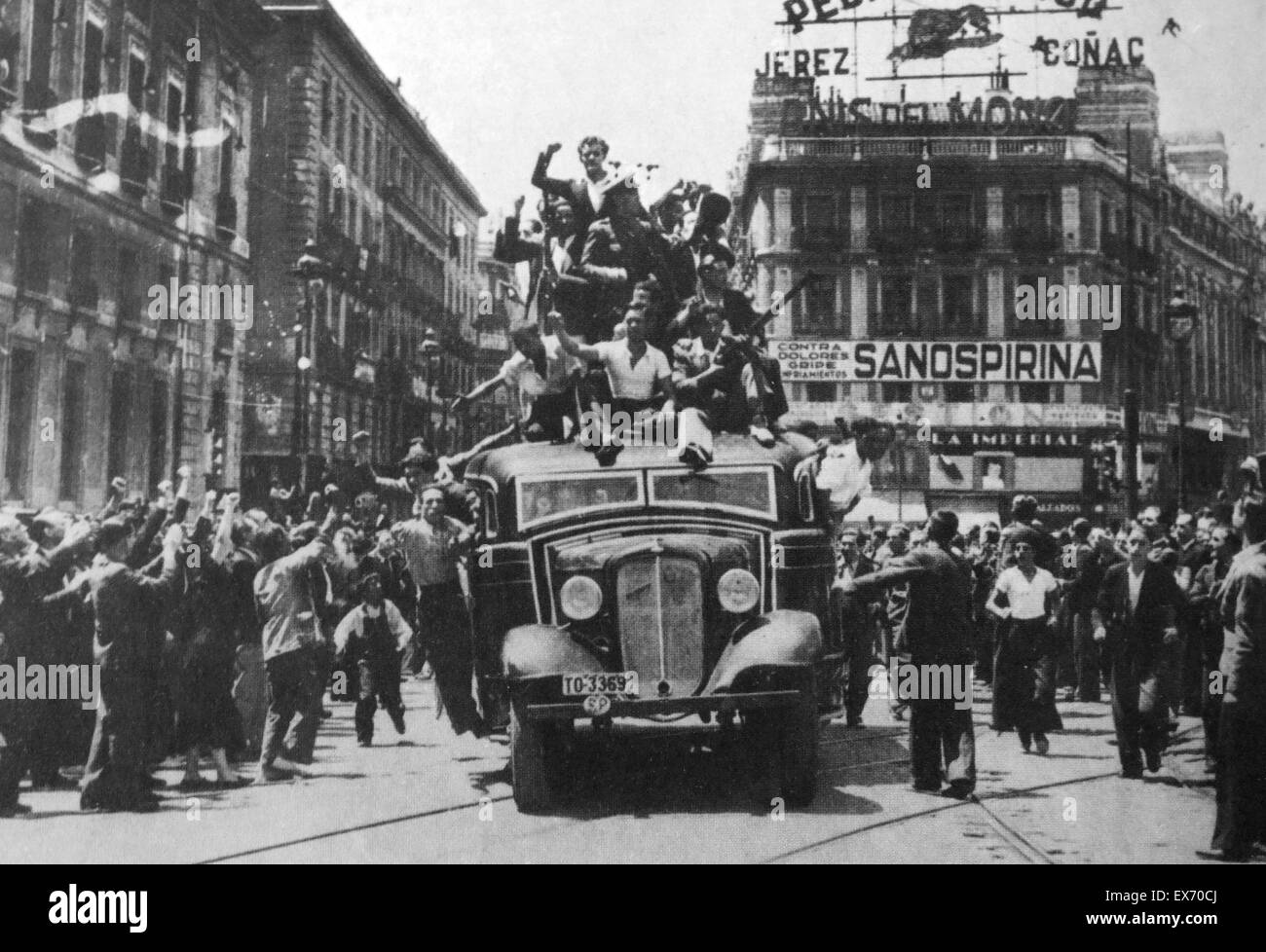 Miliziani repubblicani partono da a unire le forze opposte i nazionalisti guidata da Franco. Luglio 1936 all'inizio della guerra civile spagnola Foto Stock