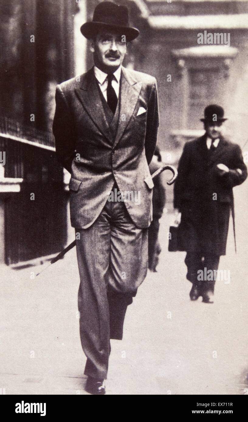 Robert Anthony Eden, (1897 - 1977) Primo Ministro conservatore del Regno Unito da 1955-57.Segretario di Stato per gli affari esteri per tre periodi tra il 1935 e il 1955, di cui gli ultimi cinque anni della Seconda Guerra Mondiale. È il più noto per la sua opposizione espliciti per AP Foto Stock