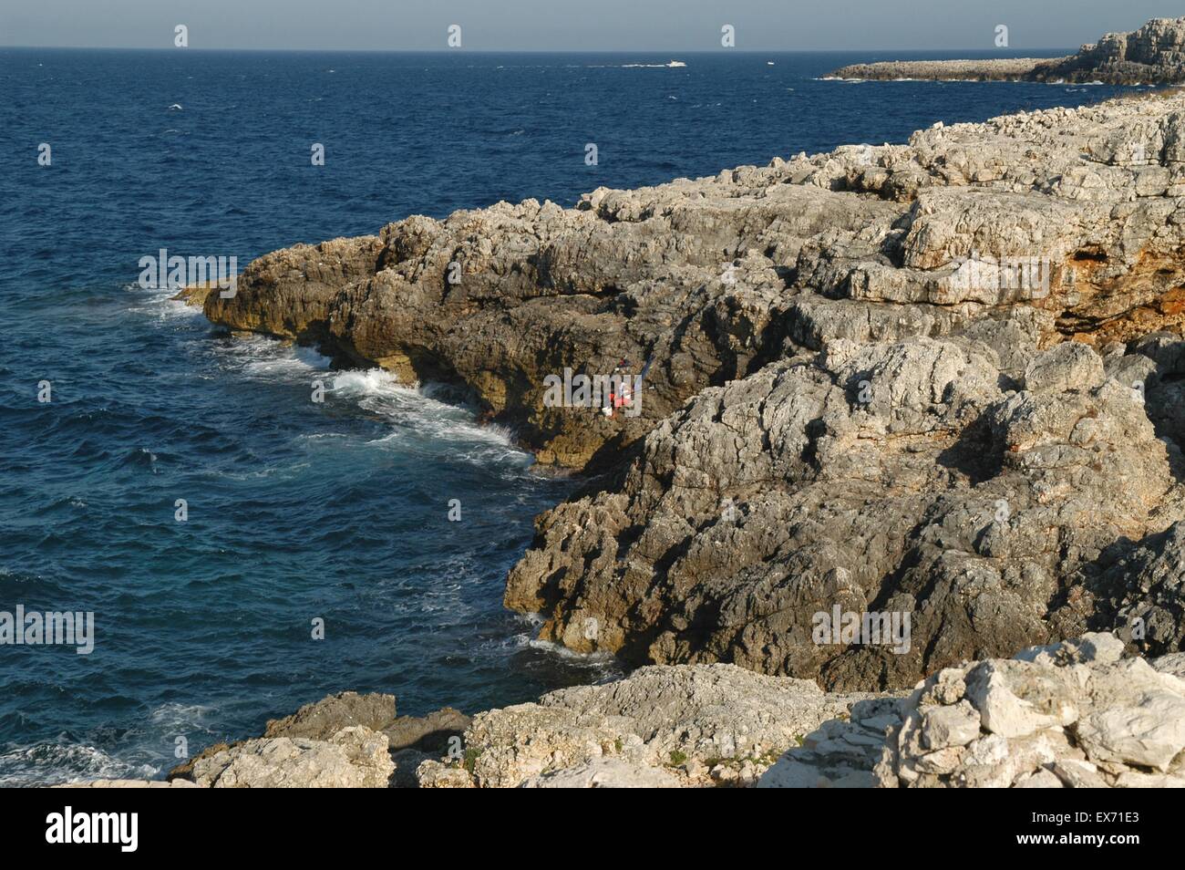 L'Italia, Regione Puglia, Otranto, la costa a sud della città Foto Stock