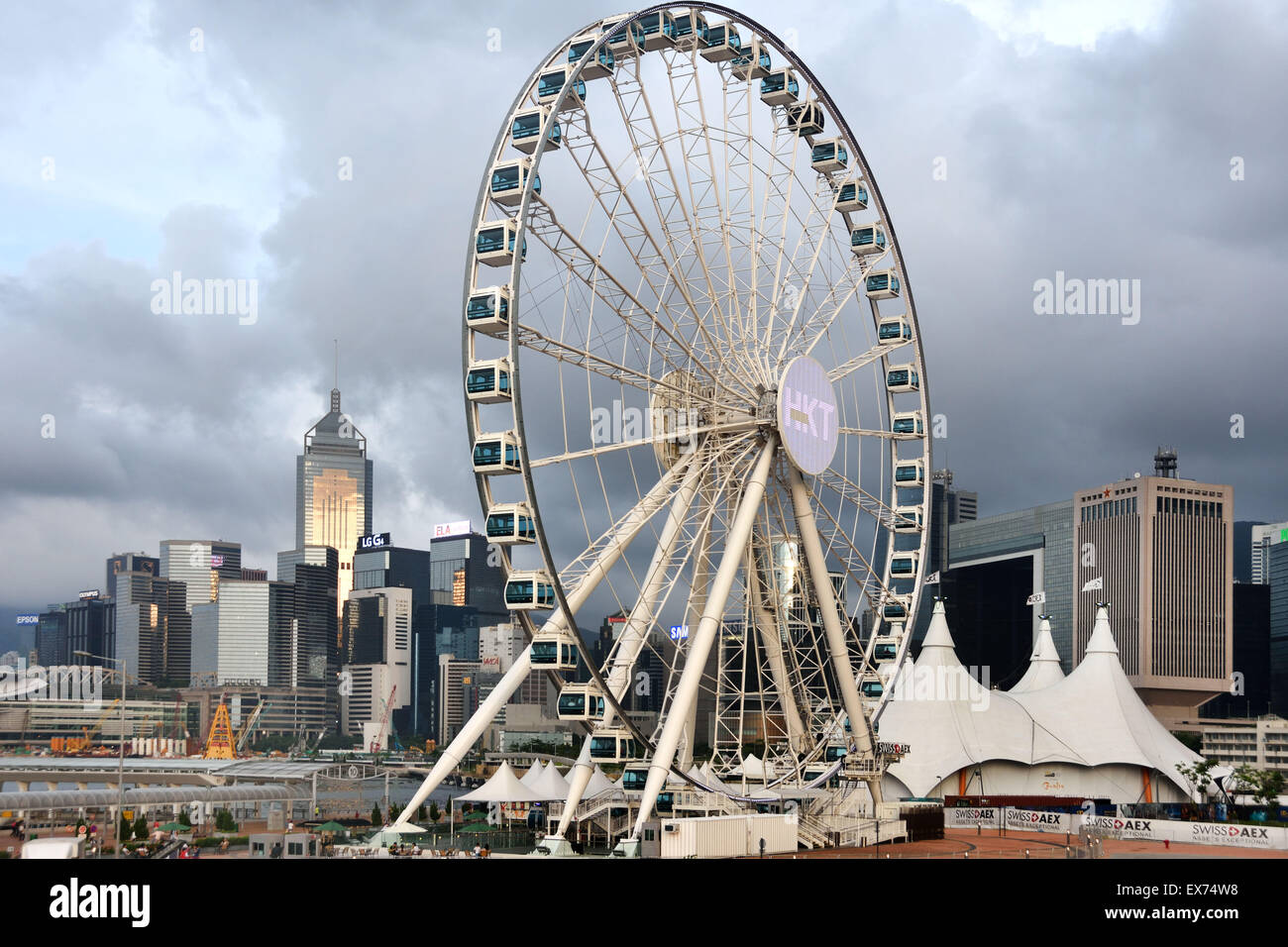 Isola di Hong Kong city skyline Cina Victoria Harbour Foto Stock
