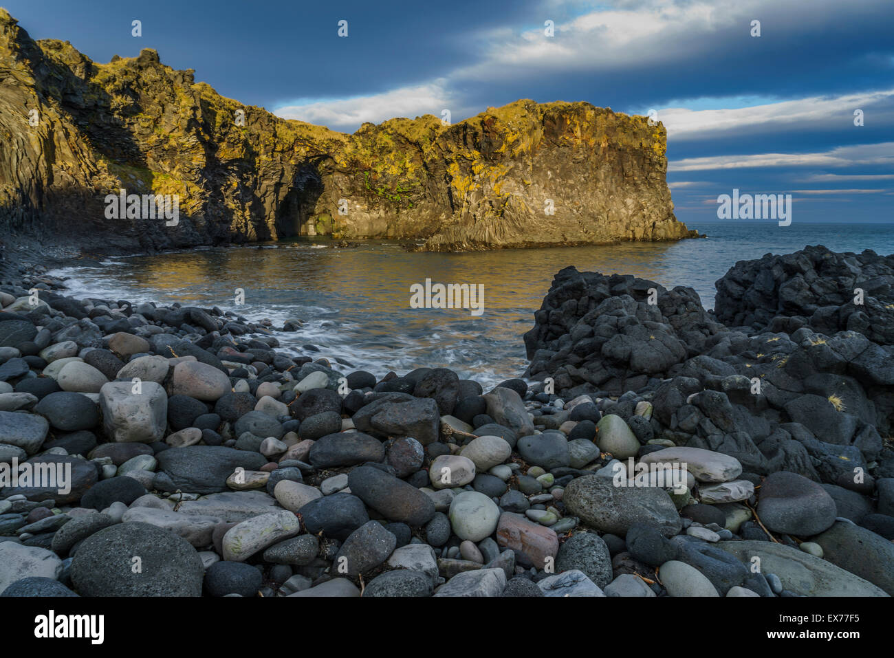 Snaefellnes penisola islanda immagini e fotografie stock ad alta ...