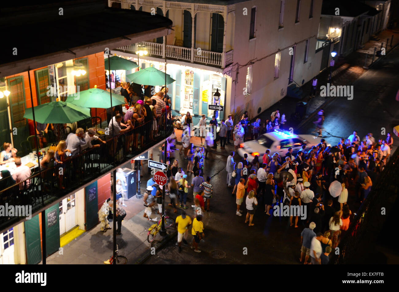 Bourbon St new orleans bar di notte Foto Stock