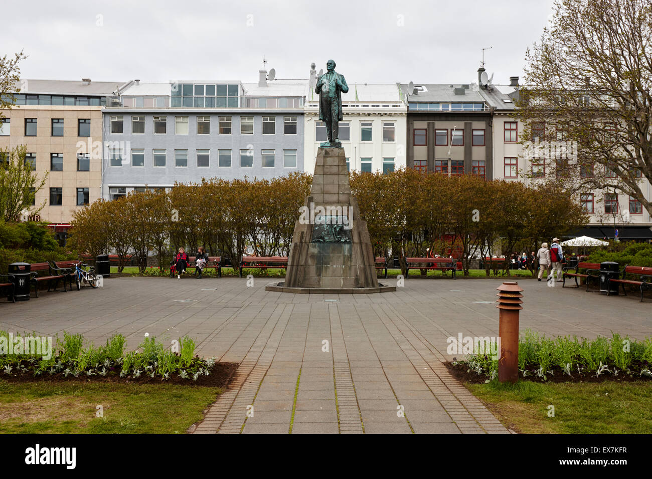 Austurvollur pubblica piazza Reykjavik Islanda Foto Stock