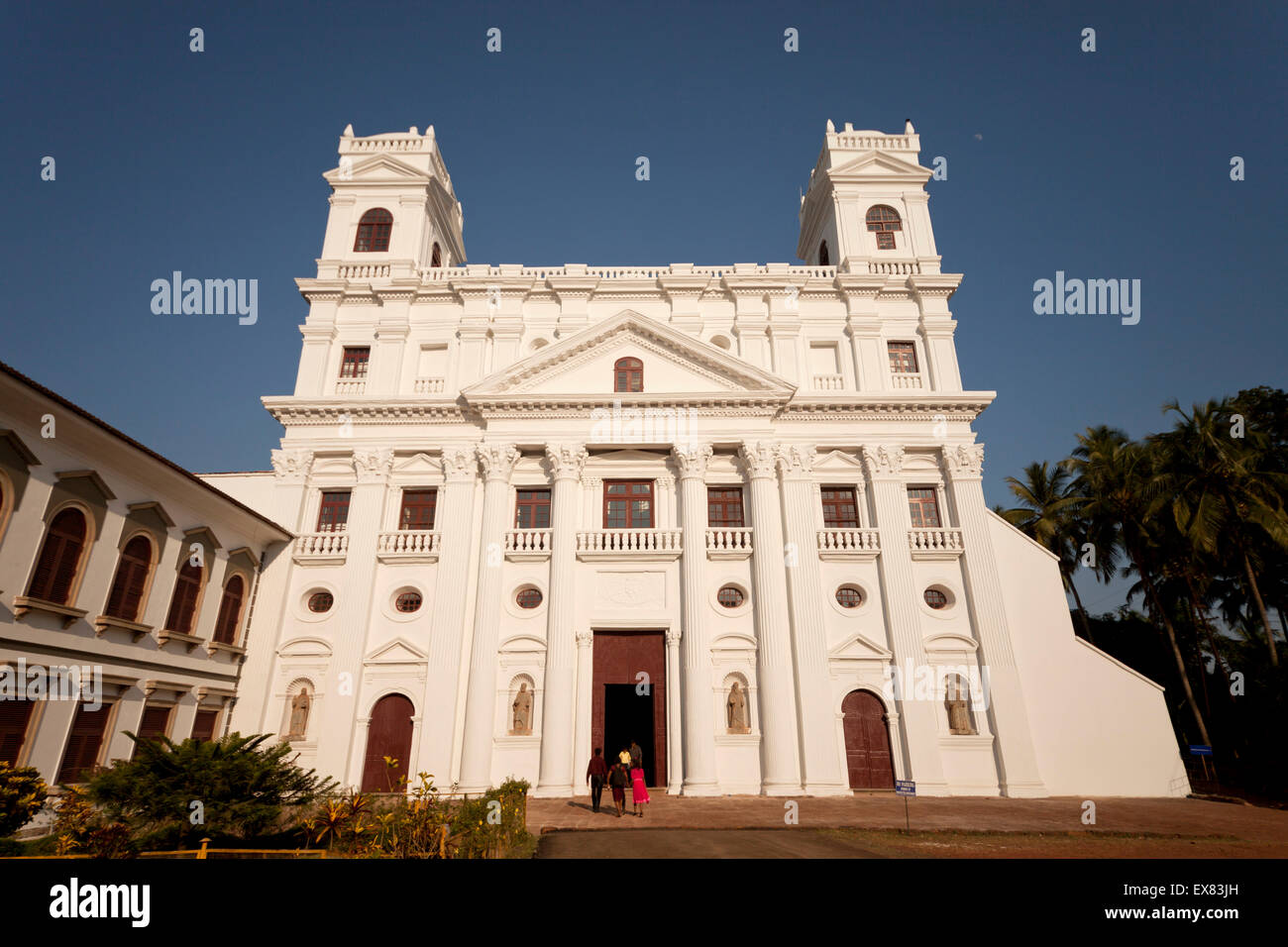 Chiesa di San Gaetano in Old Goa vicino a Panaji o Panjim, Goa, India, Asia Foto Stock