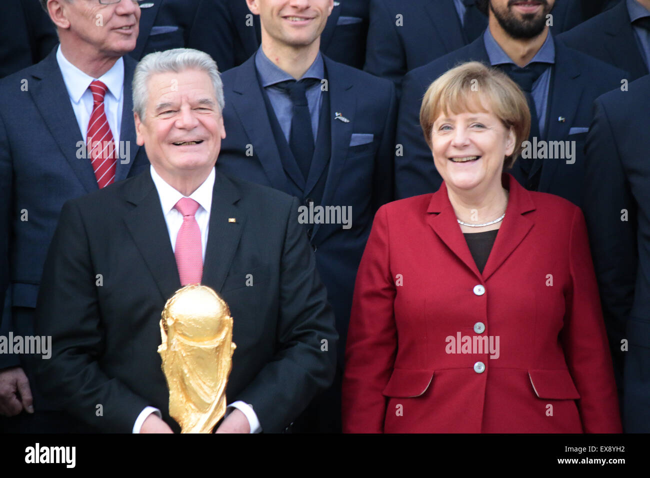Joachim Gauck, Angela Merkel - Empfang der deutschen Nationalmannschaft beim Bundespraesidenten, Schloss Bellevue, 10. Novembre Foto Stock