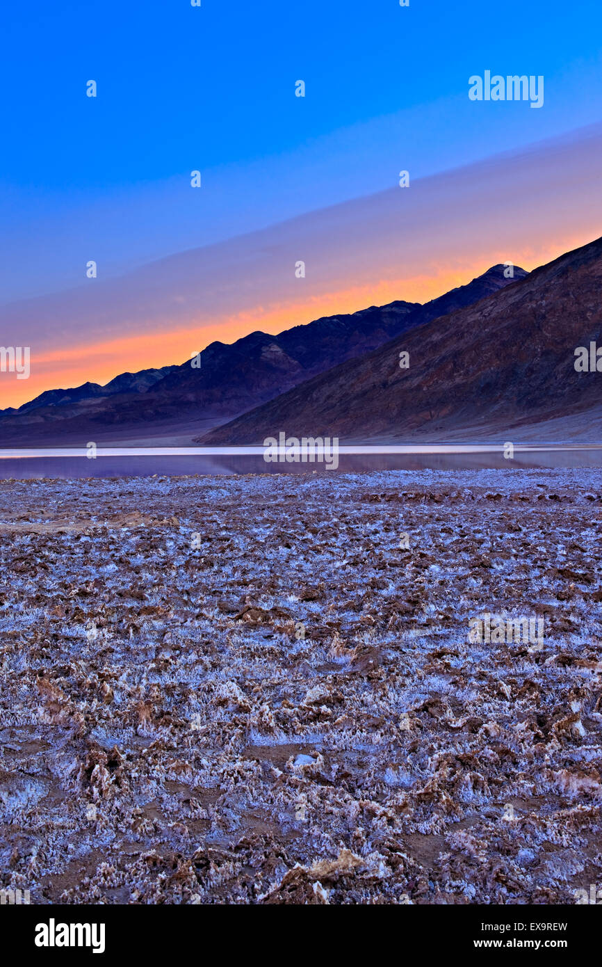 Bacino Badwater, Parco Nazionale della Valle della Morte, CALIFORNIA, STATI UNITI D'AMERICA Foto Stock