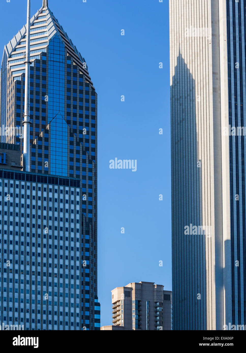 Grattacieli su N Stetson Avenue, Chicago, Illinois, Stati Uniti d'America Foto Stock