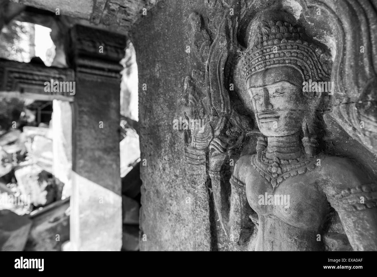 Asia, Cambogia Siem Reap, sculture in pietra di "Apsara," una femmina di spirito di nuvole e acque in indù e mitologia buddista Foto Stock