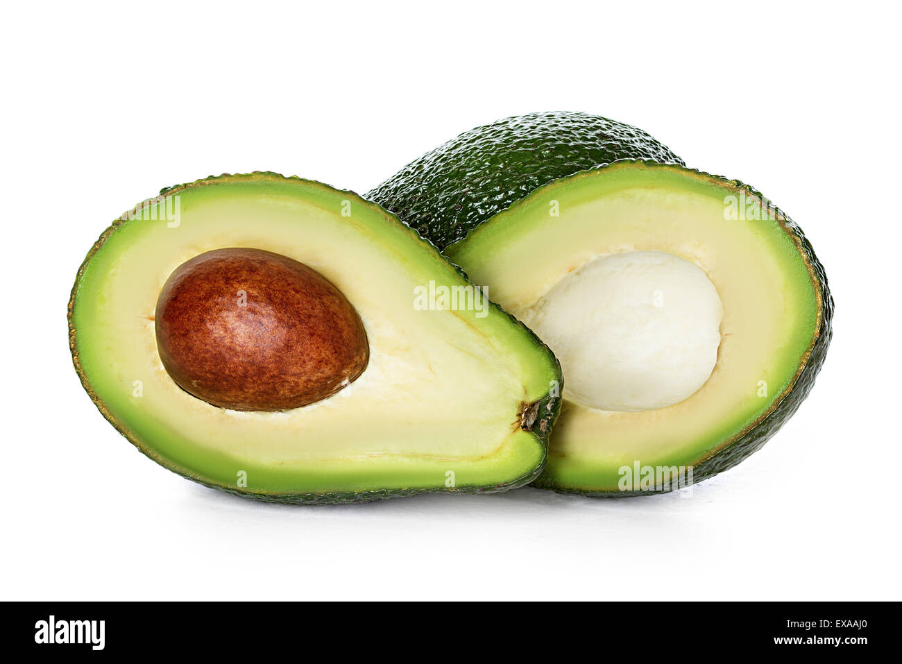 Avocado isolato su uno sfondo bianco. Foto Stock