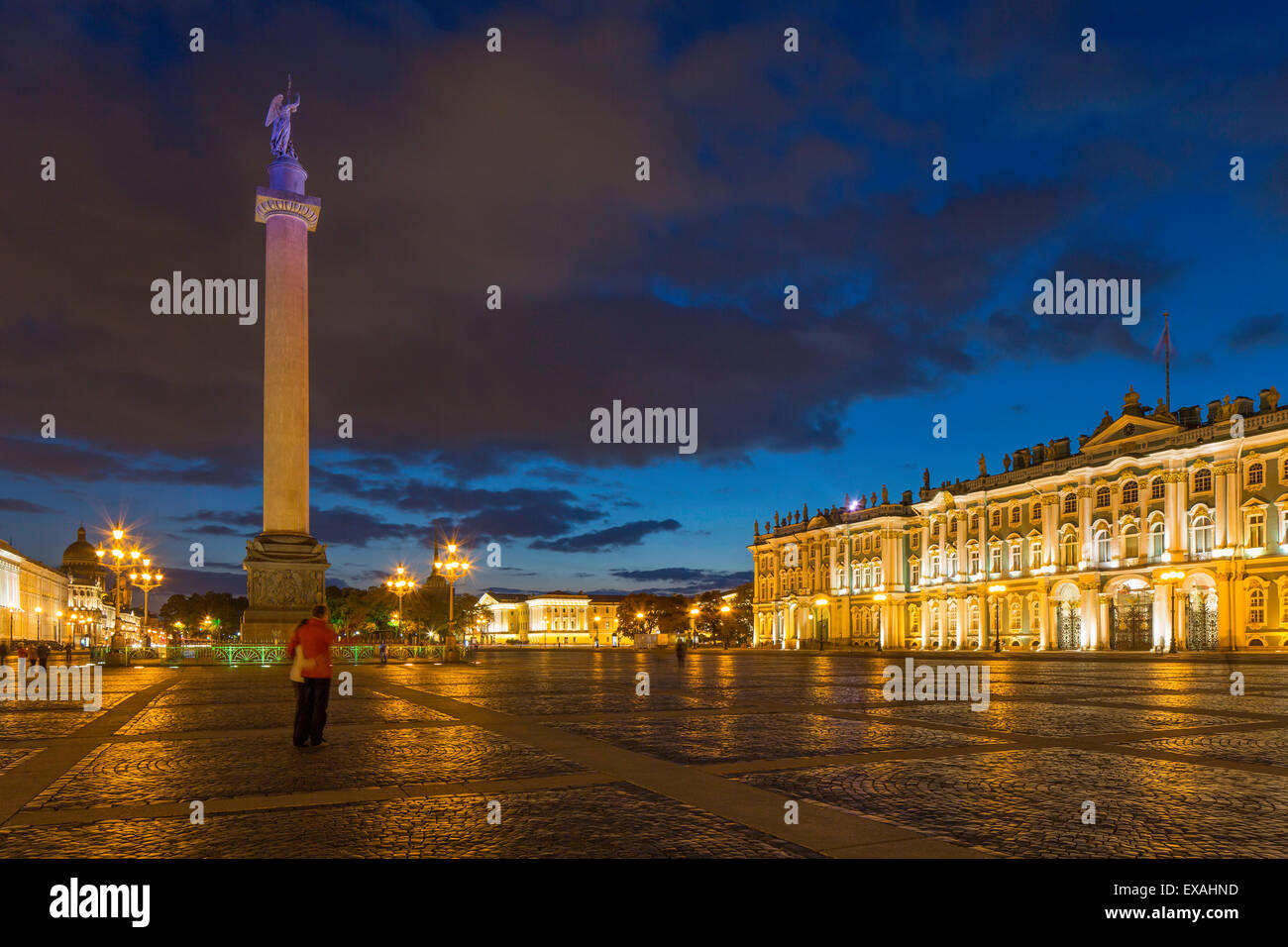 La Piazza del Palazzo, l'eremo, Palazzo d'inverno, Sito Patrimonio Mondiale dell'UNESCO, San Pietroburgo, Russia, Europa Foto Stock