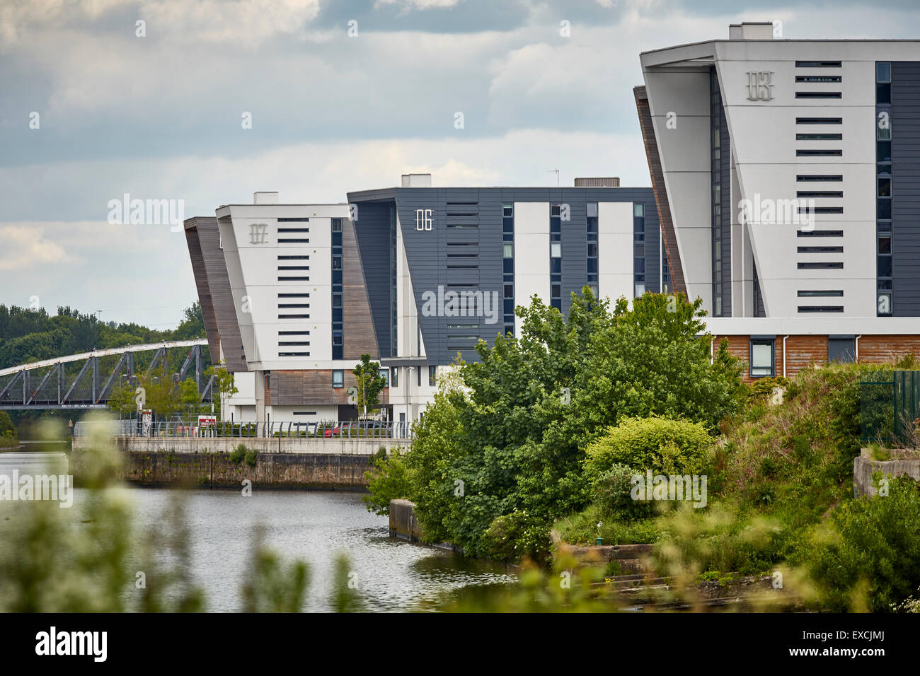 Runcorn è una città industriale e un carico porto in Halton, Cheshire, Regno Unito. Foto di architetto livings abitazioni di proprietà case pro Foto Stock