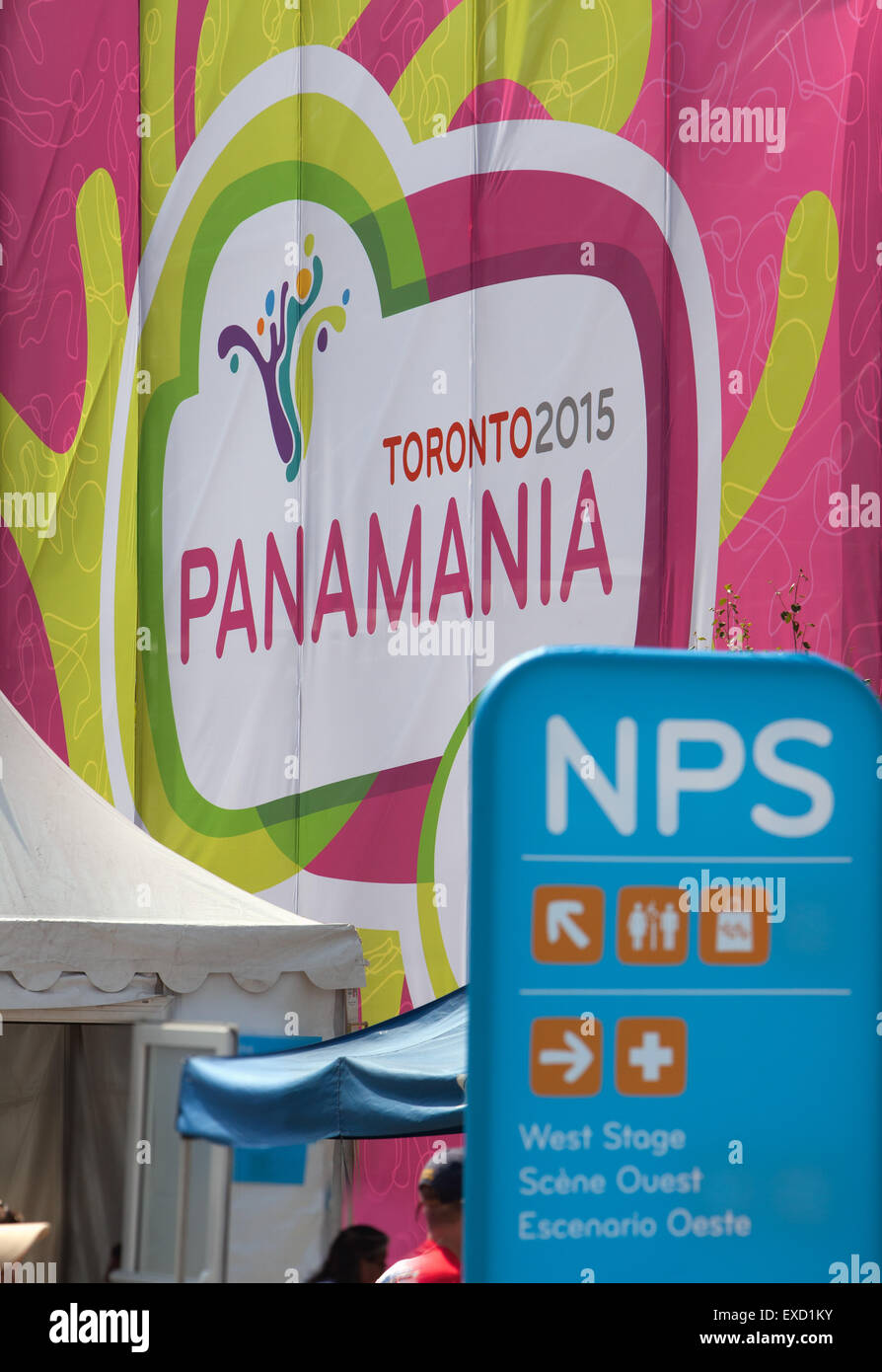 Toronto PanAm 2015 segnaletica giochi a Nathan Phillips Square Foto Stock