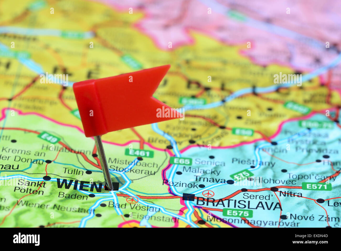 Vienna imperniata su una mappa di Europa Foto Stock