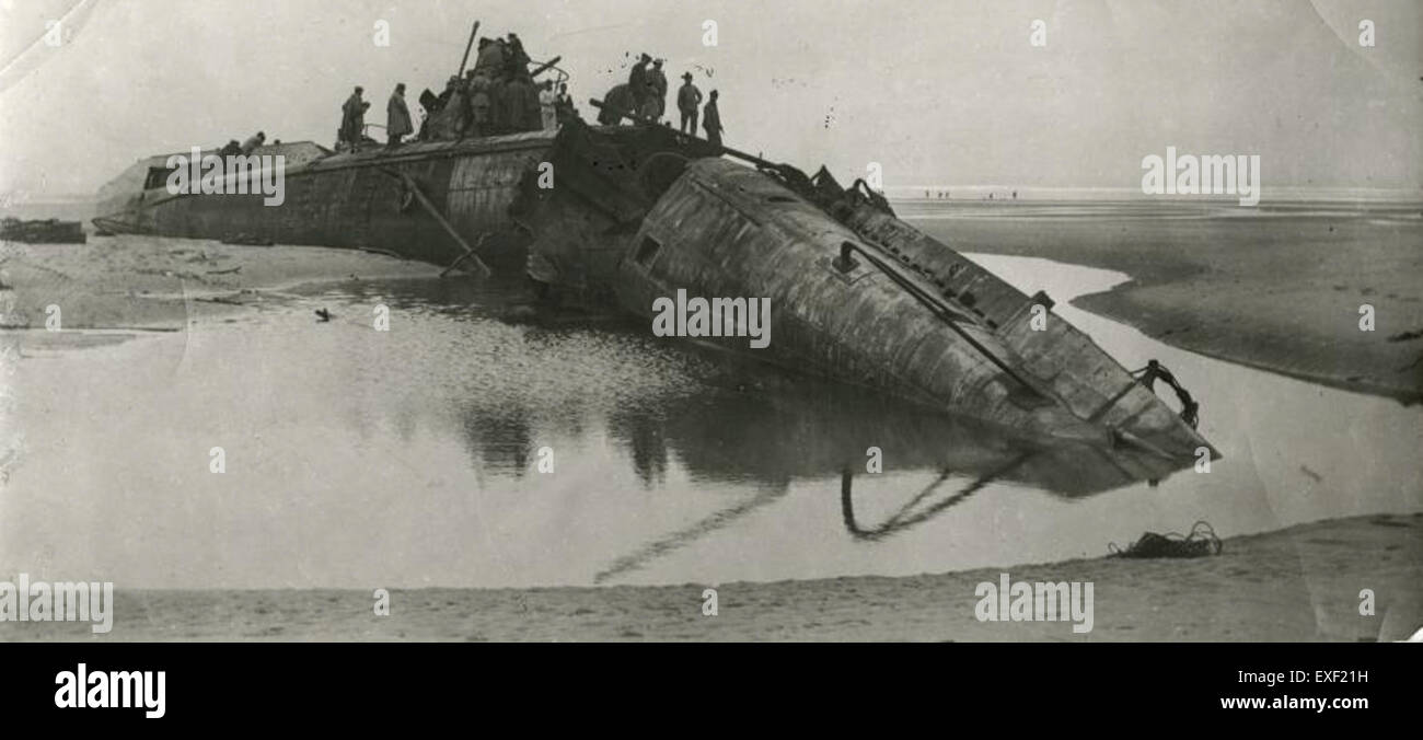 "Eerste Wereldoorlog, zeeoorlog" (prima guerra mondiale, guerra navale) descrive le battaglie navali e le strategie marittime durante la prima guerra mondiale, concentrandosi sui principali scontri marittimi tra le potenze europee. Foto Stock