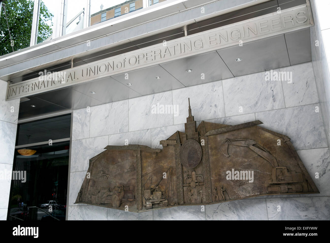 Un logo segno al di fuori della sede dell' Unione Internazionale degli ingegneri di funzionamento (IUOE) in Washington, DC il 11 luglio Foto Stock