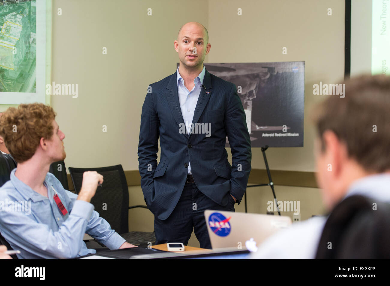 Jason Kessler, programma esecutivo, asteroide Grand Challenge (AGC), la NASA ha dato due anni di anniversario aggiornamento di stato sulla AGC e l'iniziativa di un asteroide su Martedì, 16 giugno 2015 presso il Goddard Space Flight Center in Greenbelt, MD. Foto Stock
