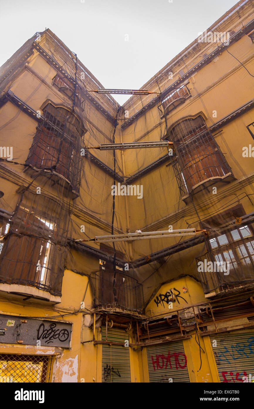 La ricostruzione della vecchia facciata Foto Stock